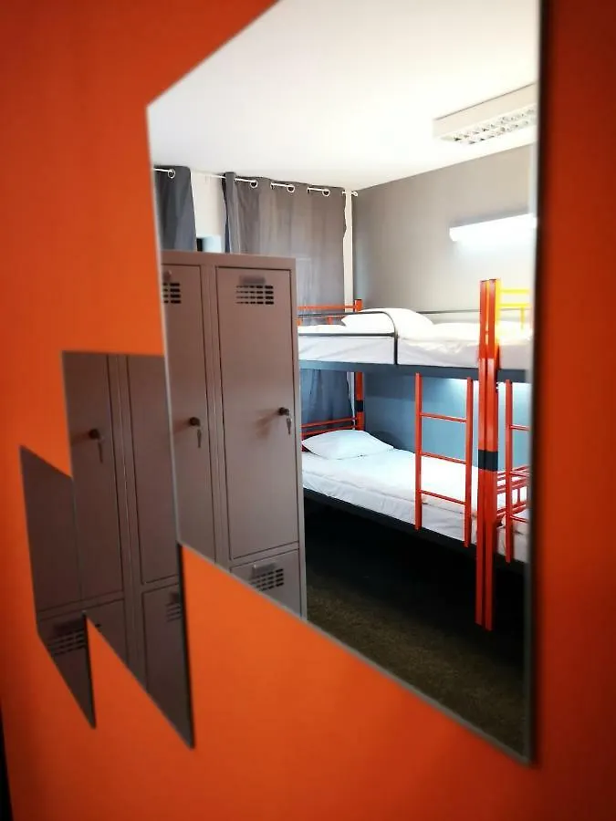 Danhostel وارسو بيت شباب