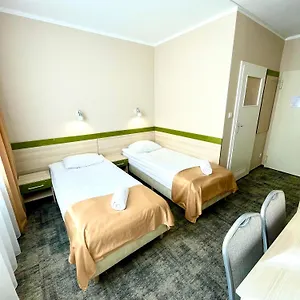  Hostal Emka